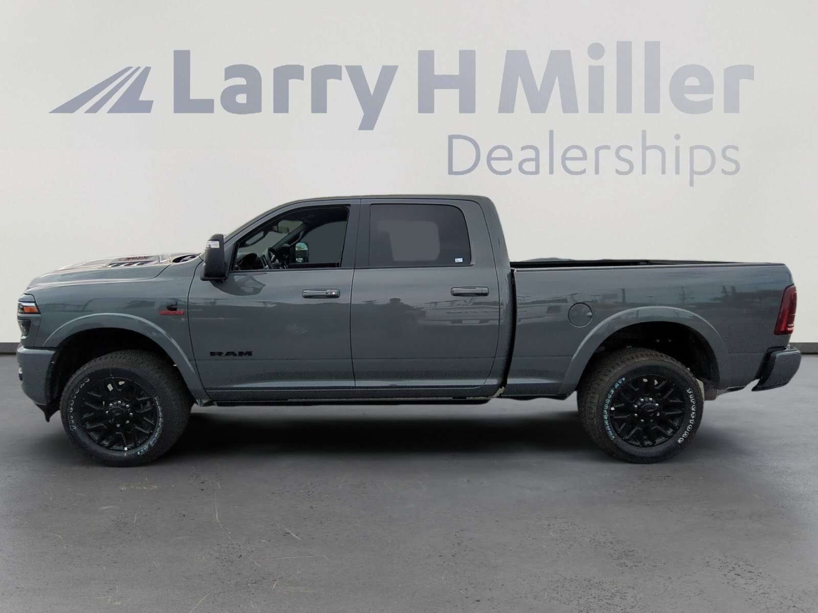 New 2026 RAM 2500 Limited image 2