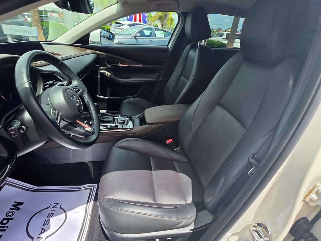 Used 2020 MAZDA CX-30 FWD w/ Premium Package image 16