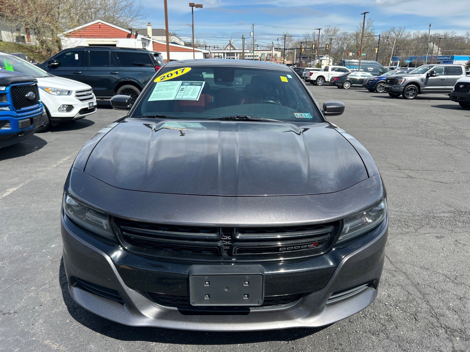 Used 2017 Dodge Charger R/T w/ Premium Group image 20