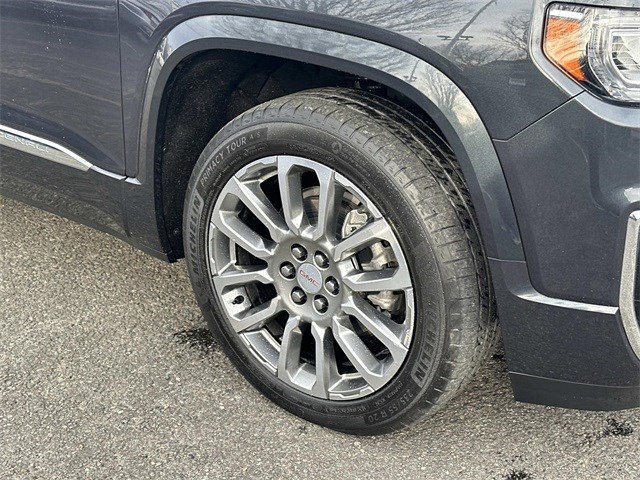Used 2023 GMC Acadia Denali w/ Denali Technology Package image 7