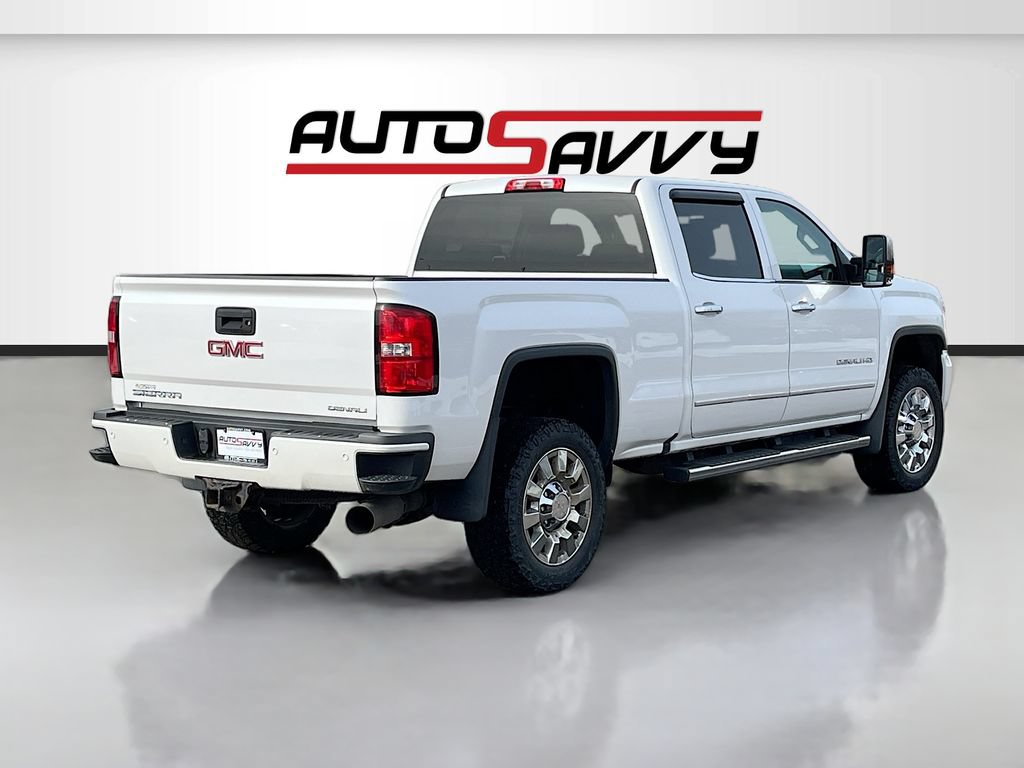 Used 2018 GMC Sierra 2500 Denali w/ Duramax Plus Package AWD/4WD image 7