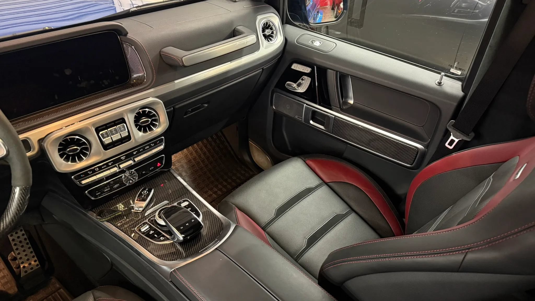 Used 2024 Mercedes-Benz G 63 AMG 4MATIC w/ Manufactur Interior Package image 20