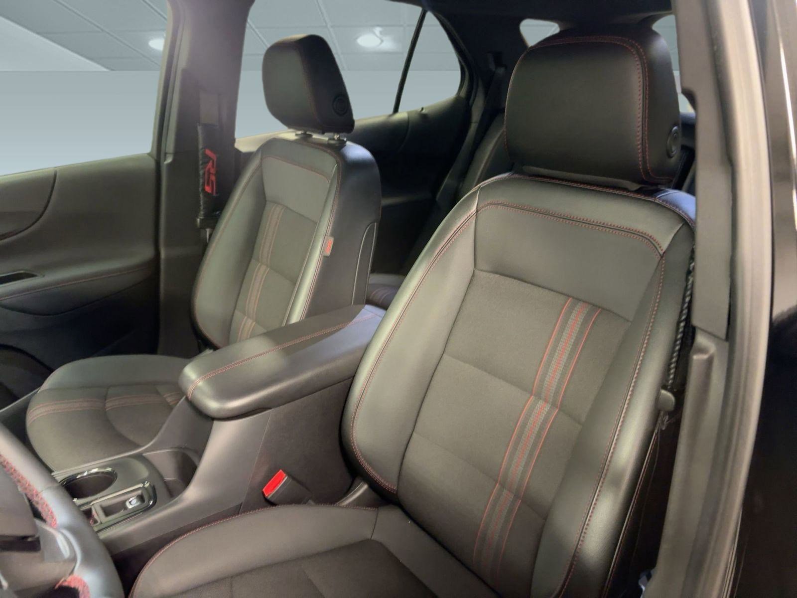 Certified 2024 Chevrolet Equinox RS image 22