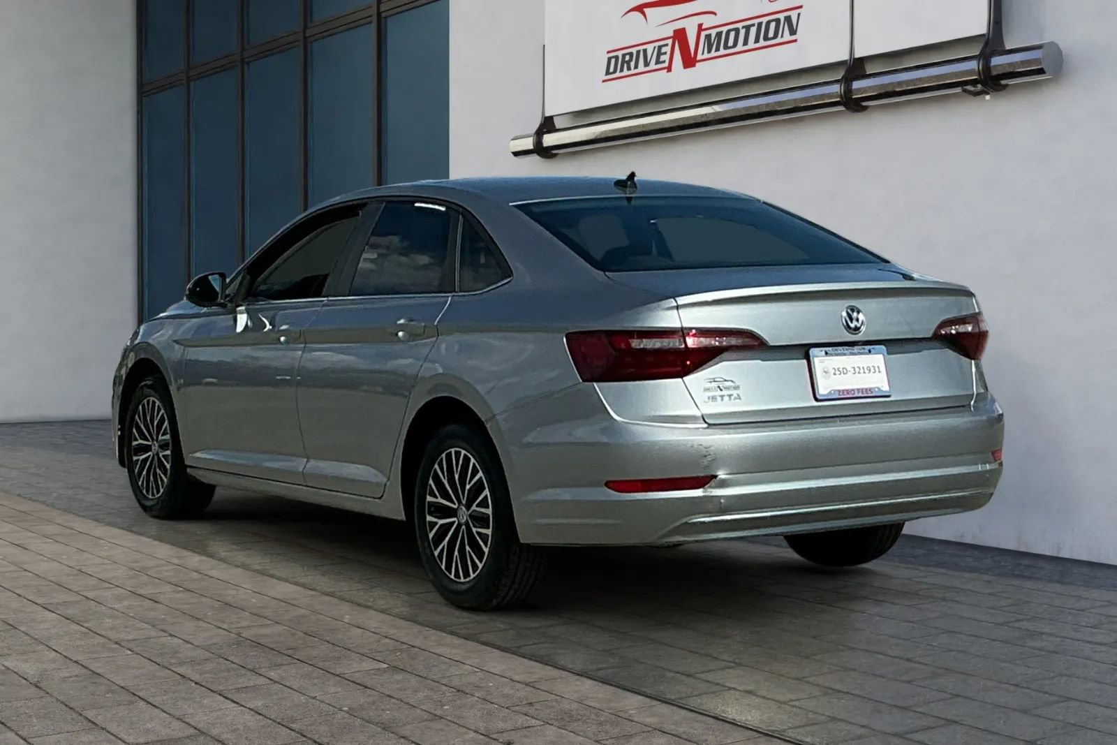 Used 2020 Volkswagen Jetta S image 6