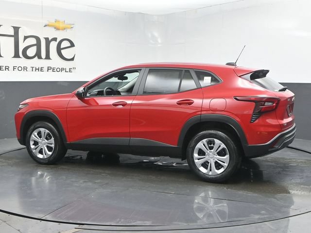 New 2026 Chevrolet Trax LS FWD image 30