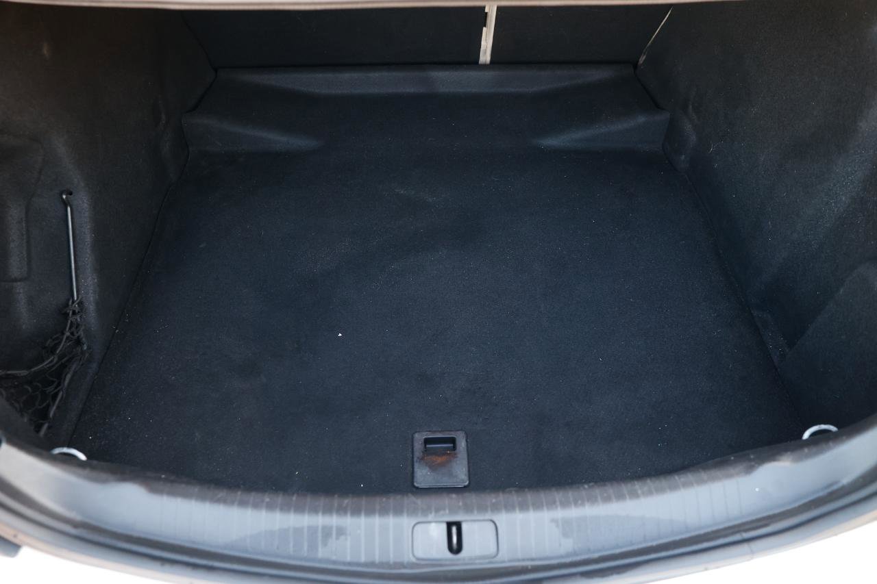 Used 2013 Buick Regal Premium image 23