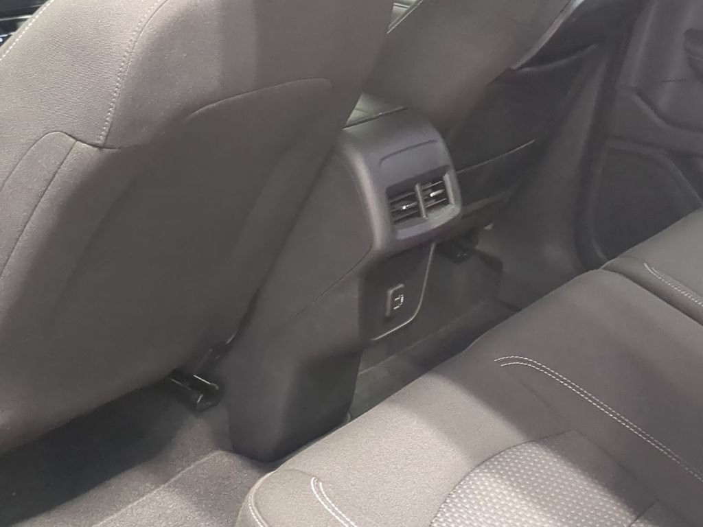 Used 2023 GMC Terrain SLE w/ Driver Convenience Package AWD/4WD image 22