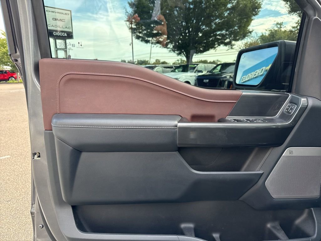 Used 2022 Ford F150 Lariat image 36