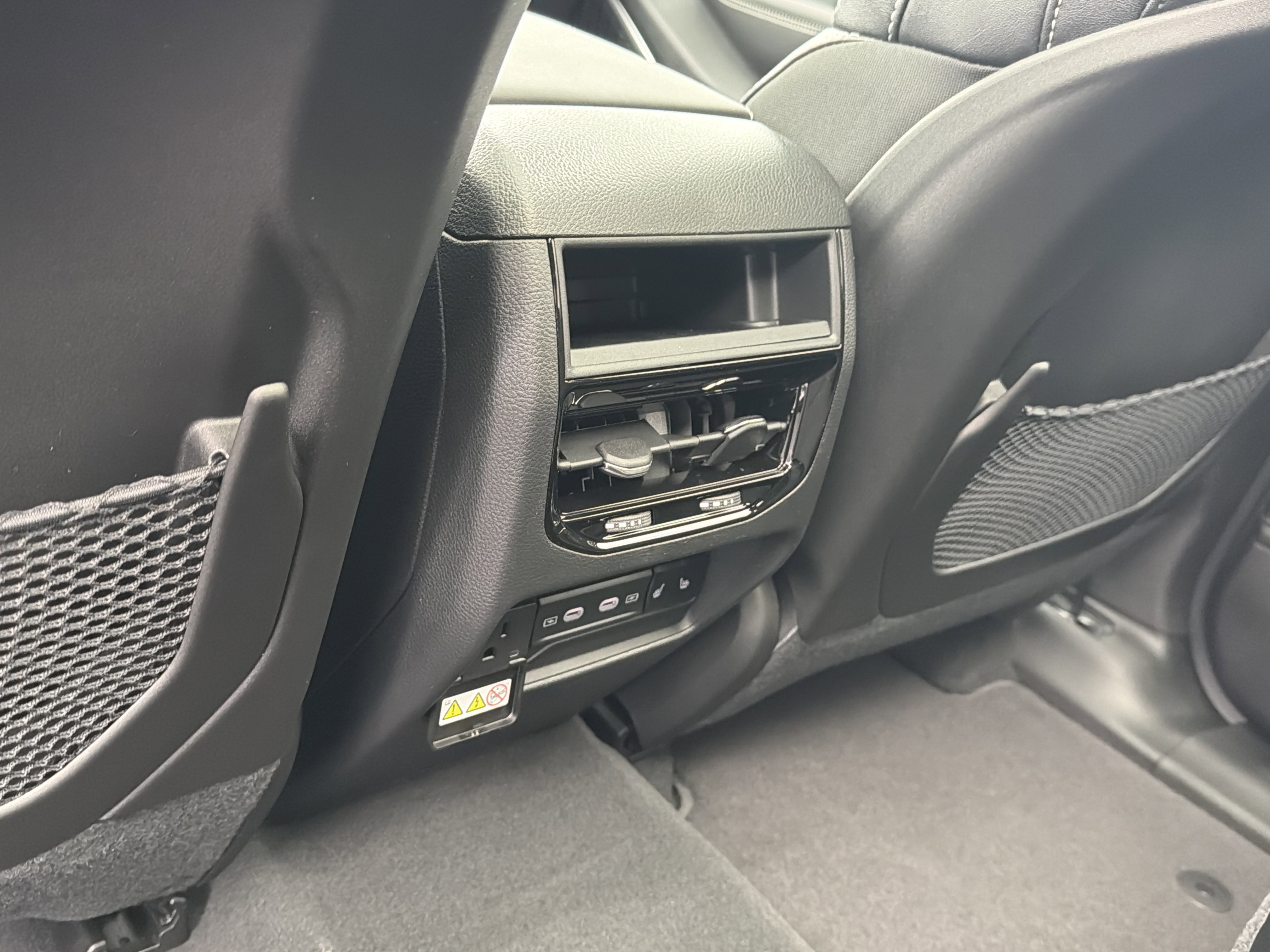 New 2026 Jeep Grand Cherokee Limited Reserve image 13