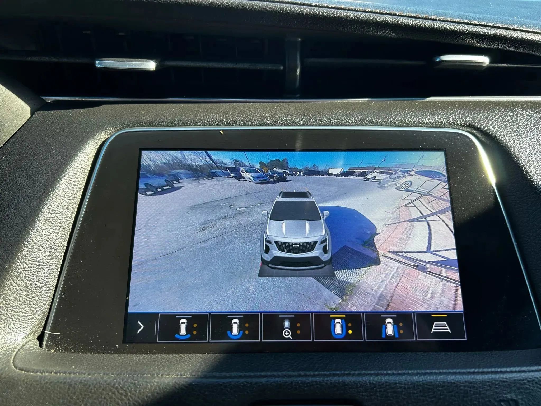 Used 2019 Cadillac XT4 Sport AWD/4WD image 20
