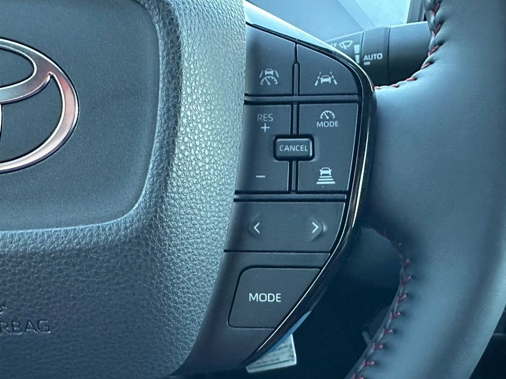 New 2026 Toyota Prius Plug-In Hybrid FWD image 24