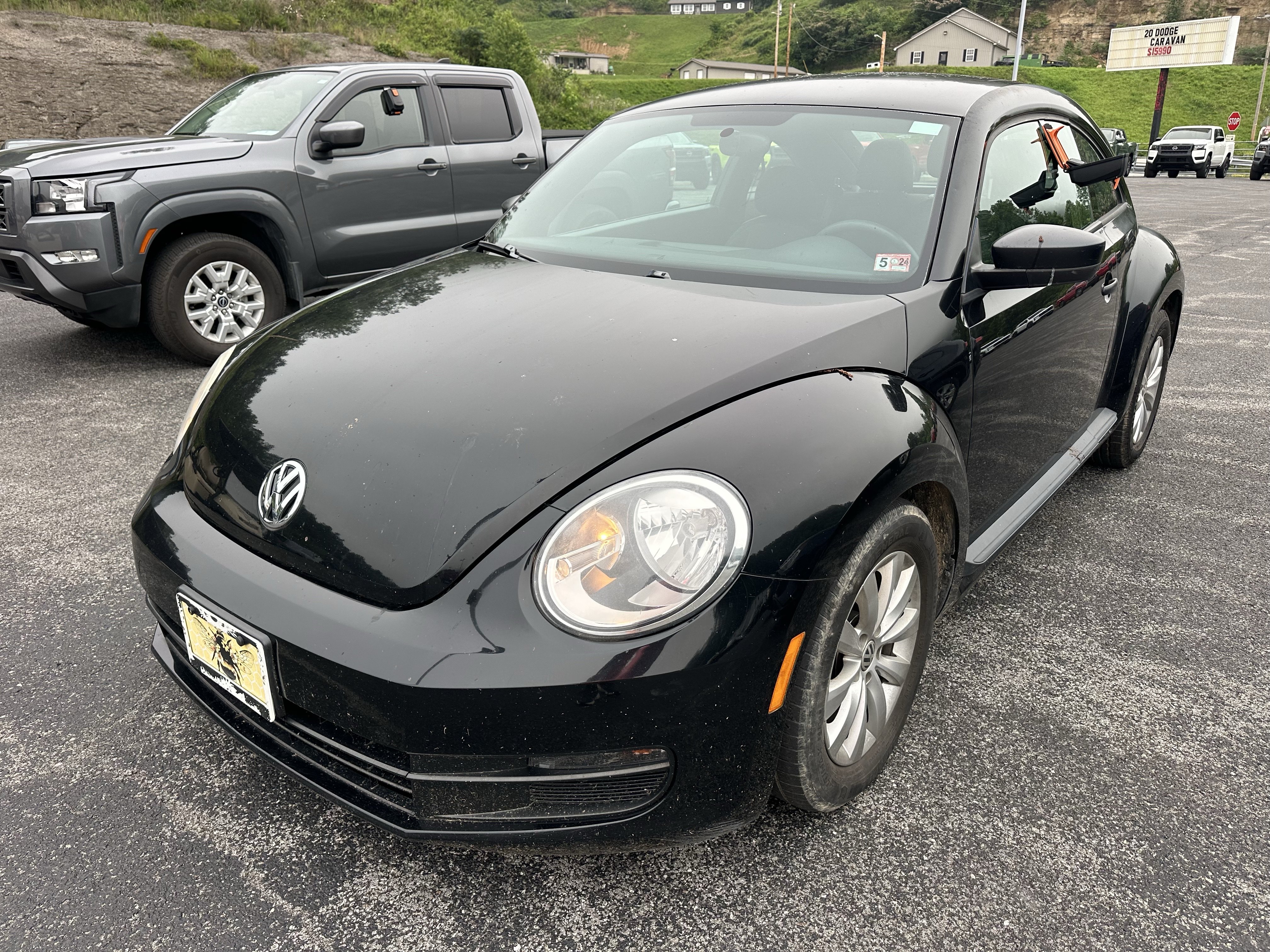 Used 2014 Volkswagen Beetle 1.8T FWD image 5