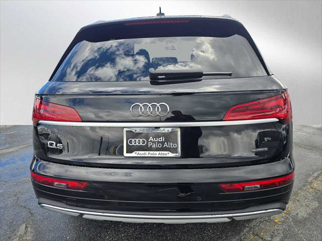 Used 2024 Audi Q5 2.0T Premium w/ Convenience Package image 4