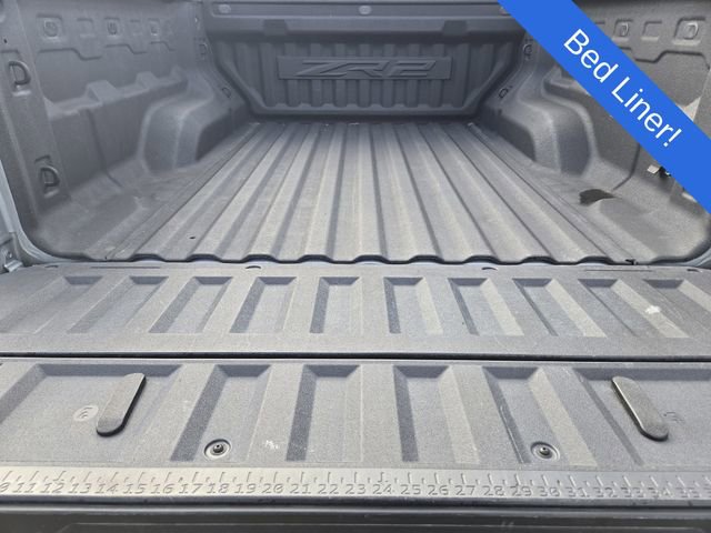 Used 2024 Chevrolet Colorado ZR2 w/ ZR2 Convenience Package III AWD/4WD image 29