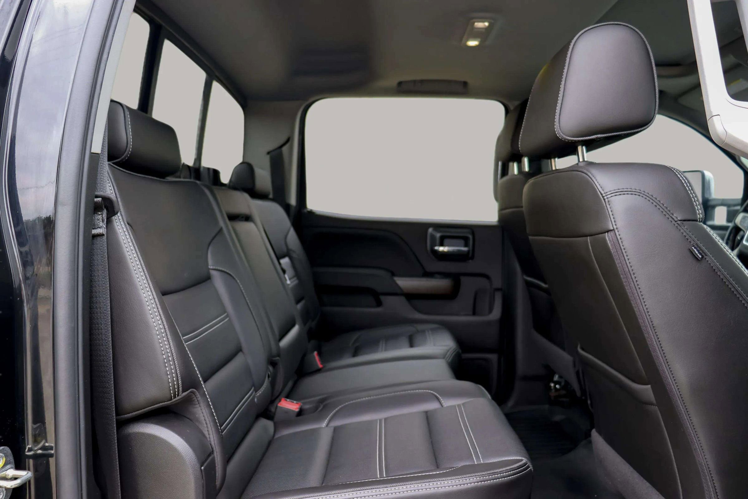 Used 2019 GMC Sierra 2500 Denali image 31