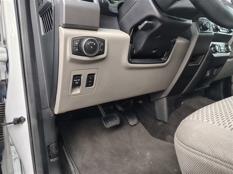 Used 2019 Ford F150 XLT w/ Equipment Group 302A Luxury image 15