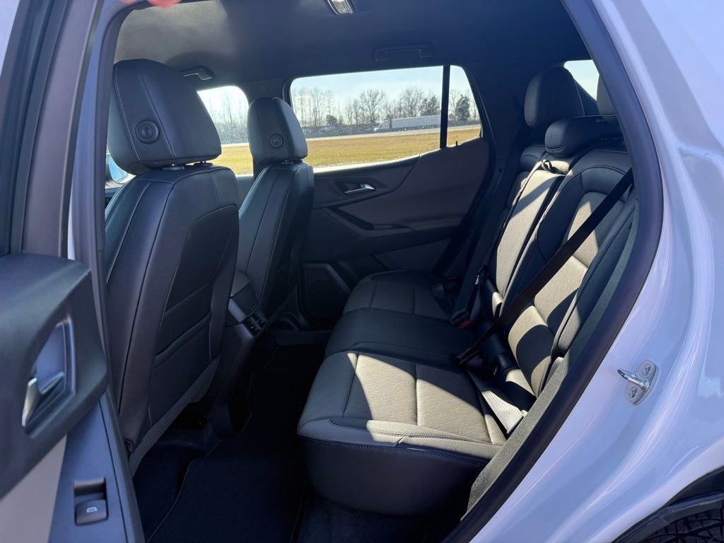 New 2026 Chevrolet Equinox LT w/ Convenience Package II image 14