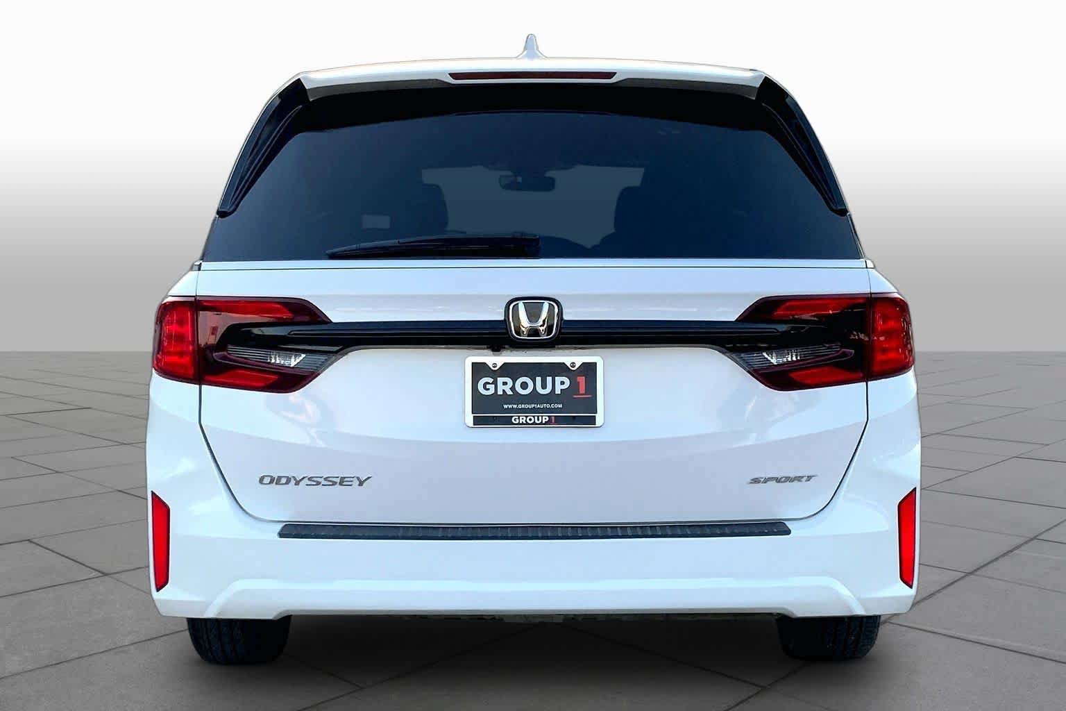 Used 2025 Honda Odyssey Sport-L image 5
