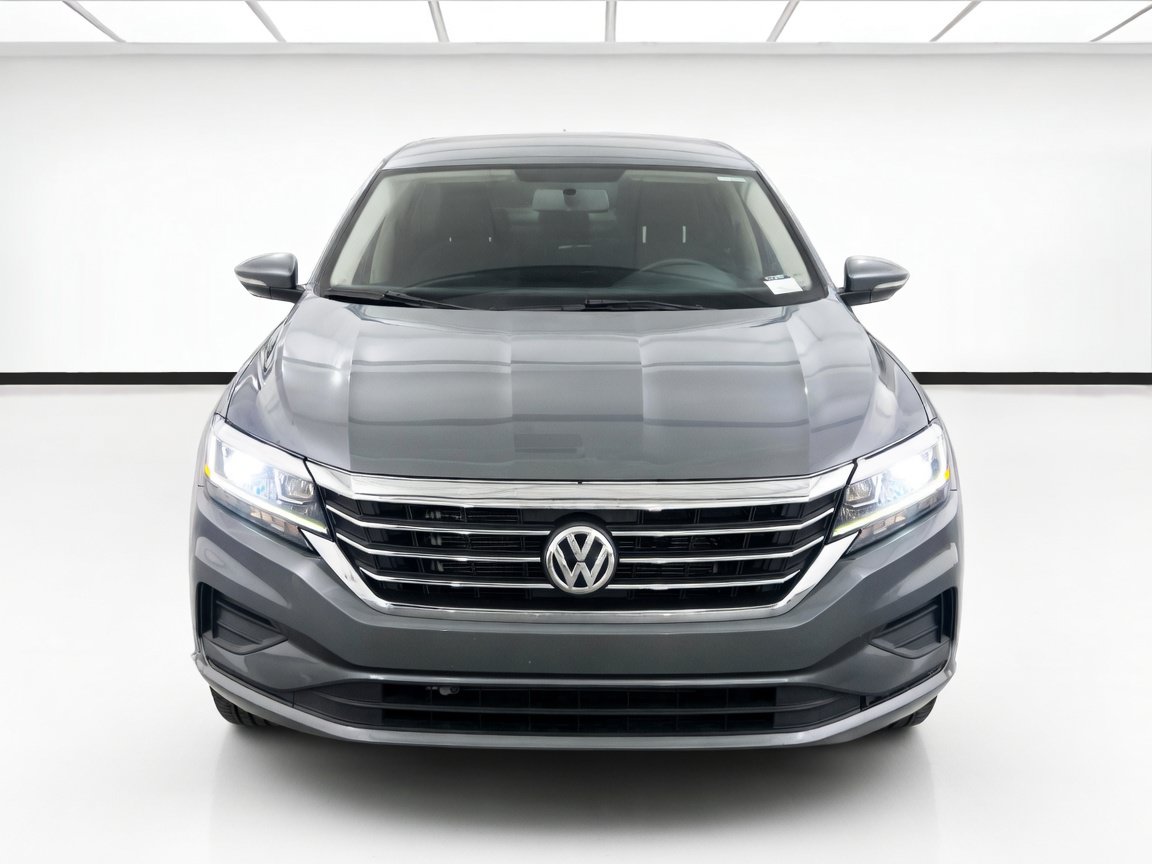 Used 2021 Volkswagen Passat 2.0T S FWD image 2