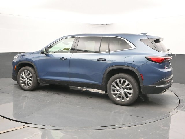 Used 2026 Buick Enclave Preferred AWD/4WD image 9