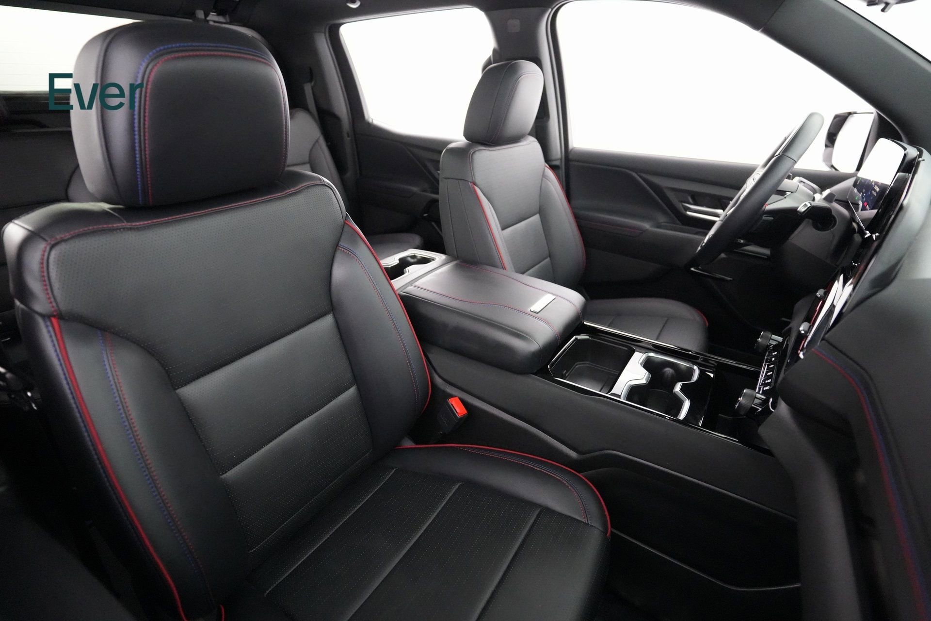 Used 2024 Chevrolet Silverado EV RST image 6