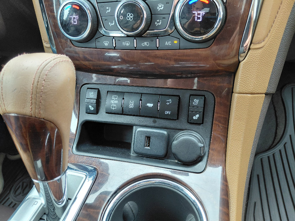 Used 2016 Buick Enclave Premium w/ Experience Buick Package image 27