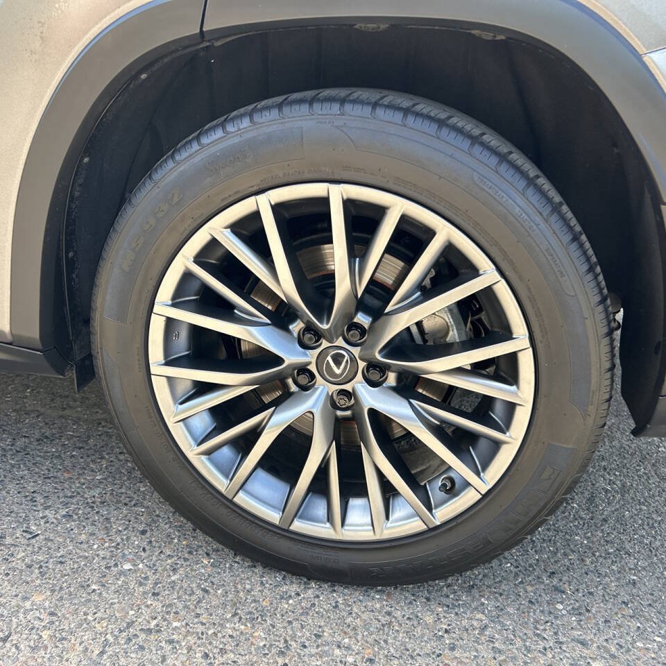 Used 2021 Lexus RX 350 F Sport w/ Cold Area Package (CT) AWD/4WD image 25