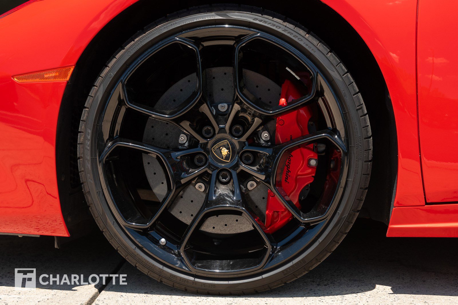Used 2016 Lamborghini Huracan LP 580-2 RWD image 10