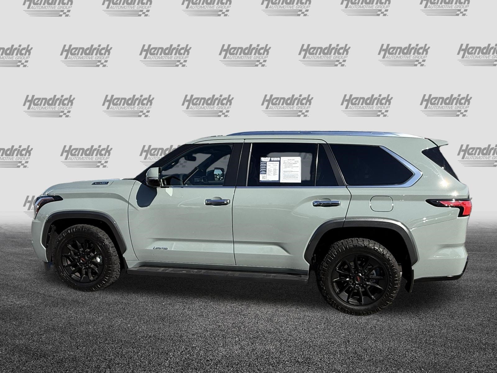Used 2026 Toyota Sequoia Limited AWD/4WD image 7