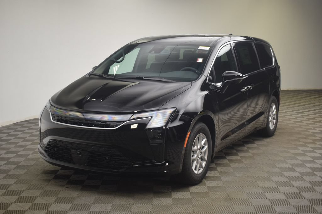 New 2027 Chrysler Pacifica Select w/ Family Tech Group FWD image 15