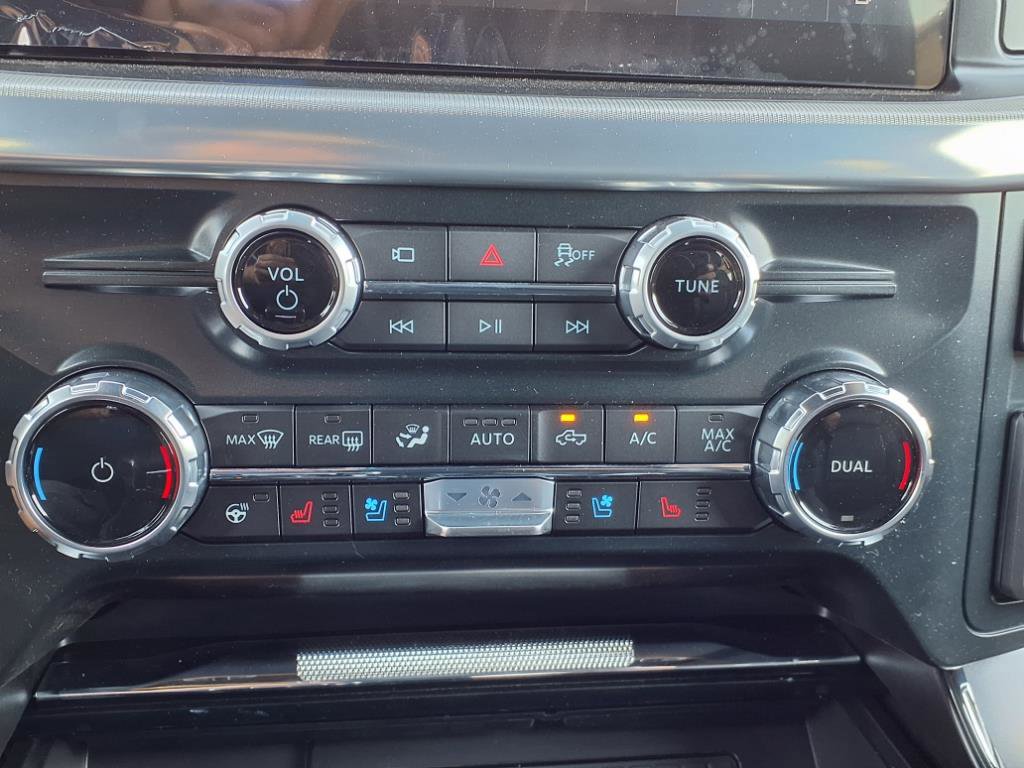 New 2025 Ford F150 Lariat w/ Equipment Group 502A High image 13