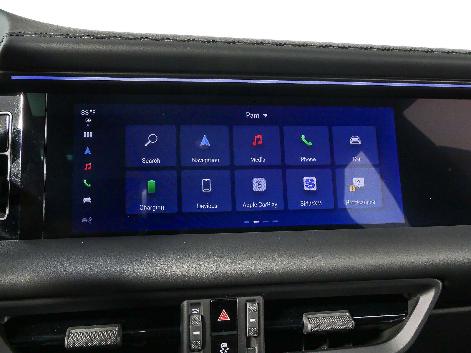 Certified 2025 Porsche Macan 4S Electric AWD/4WD image 13
