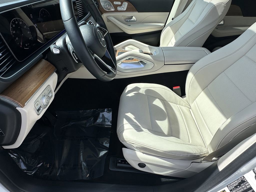 Certified 2025 Mercedes-Benz GLE 350 4MATIC image 10