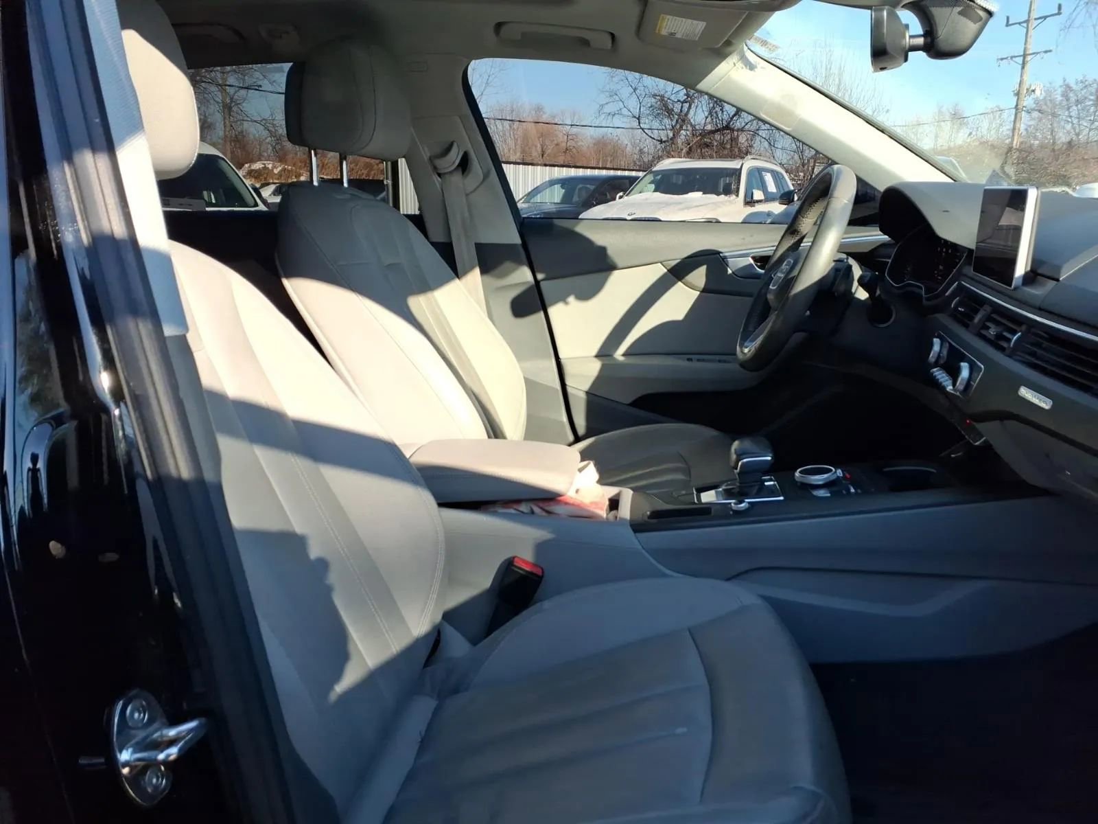 Used 2017 Audi A4 2.0T allroad Premium Plus w/ Technology Package image 13