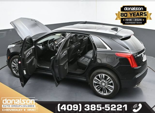 Used 2017 Cadillac XT5 Premium Luxury w/ Driver Assist Package FWD image 26