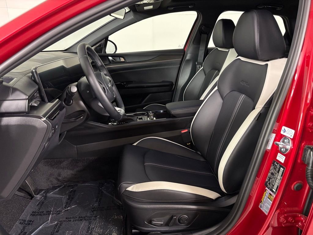 New 2026 Kia K5 GT-Line w/ GT-Line Premium Package FWD image 17