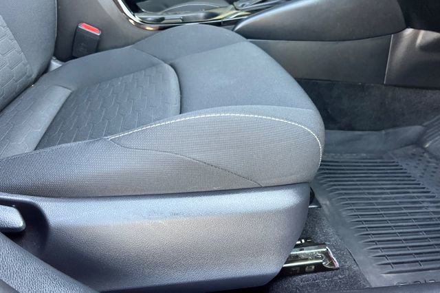 Used 2024 Toyota Corolla SE w/ SE Package image 22