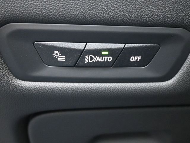 New 2026 BMW X5 xDrive50e w/ Climate Comfort Package image 20