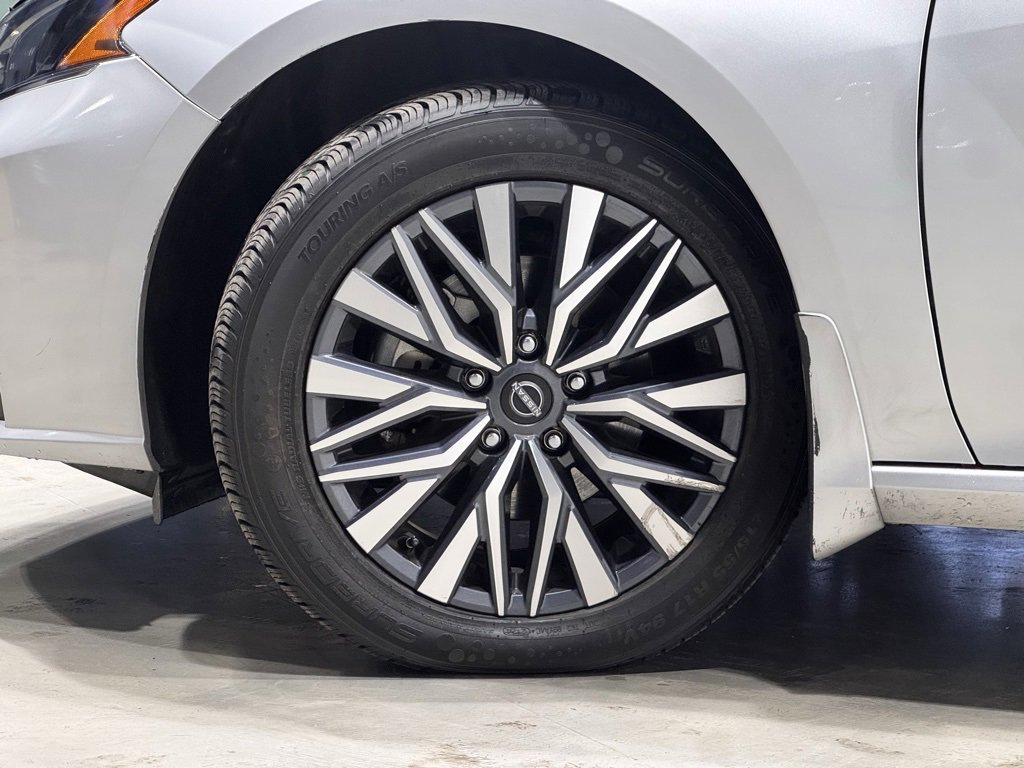 Certified 2023 Nissan Altima 2.5 SV image 11
