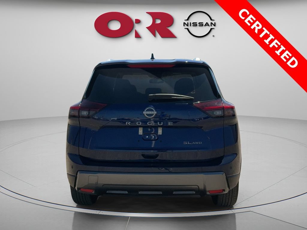 Certified 2026 Nissan Rogue SL AWD/4WD image 6