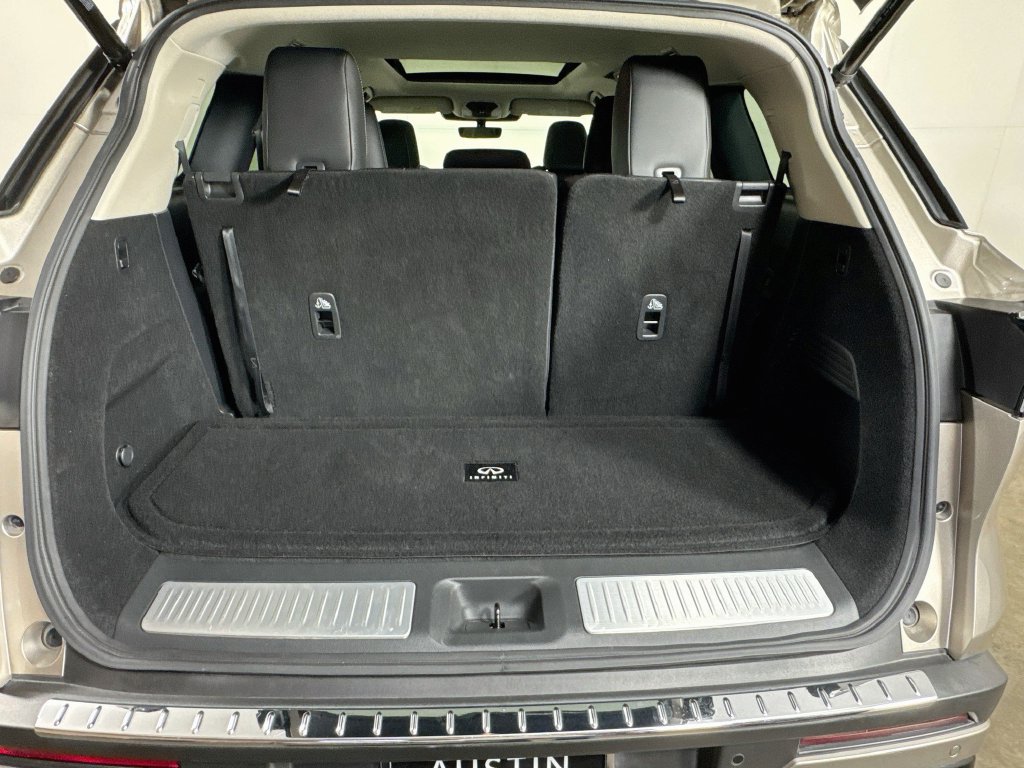 Certified 2023 INFINITI QX60 Luxe w/ Cargo Package AWD/4WD image 35