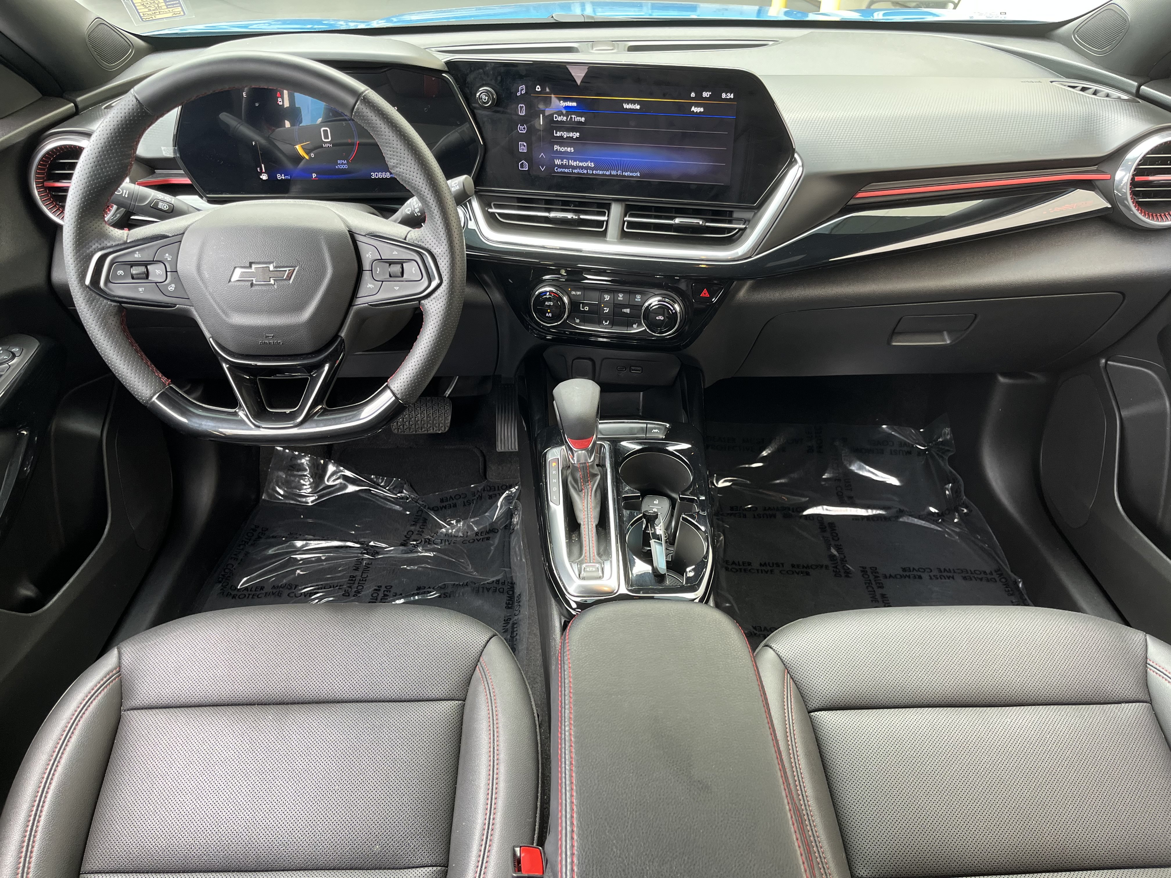 Used 2025 Chevrolet Trax RS w/ Driver Confidence Package FWD image 15