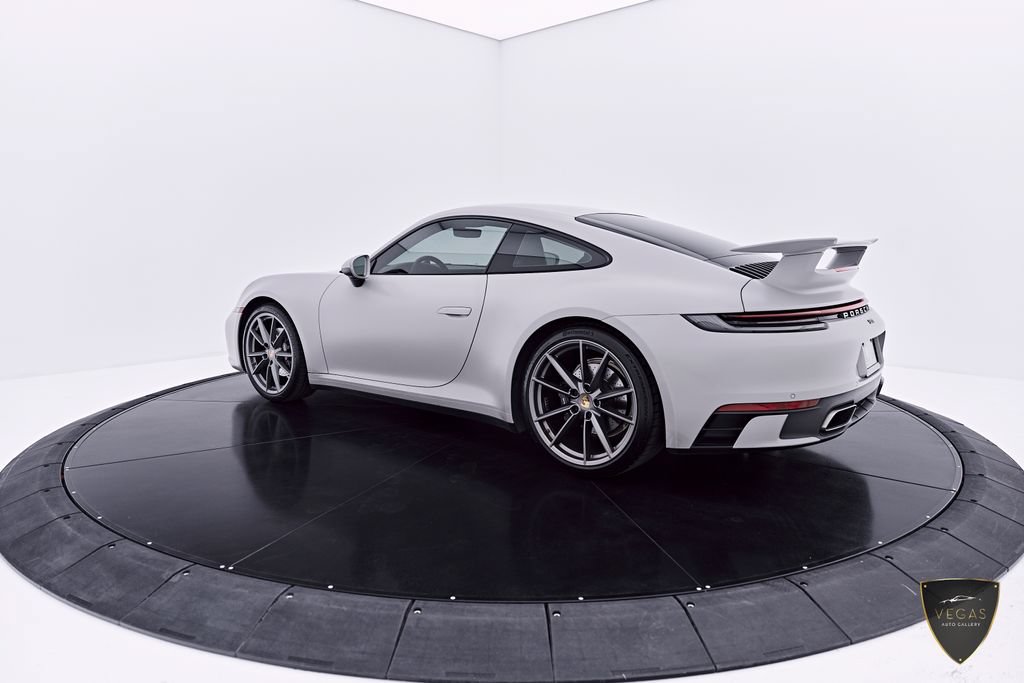 Used 2023 Porsche 911 Carrera RWD image 12