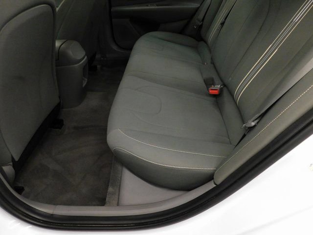 Used 2024 Hyundai Elantra SEL image 27