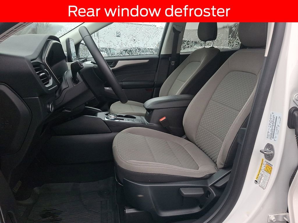 Used 2022 Ford Escape SE w/ Cold Weather Package image 13