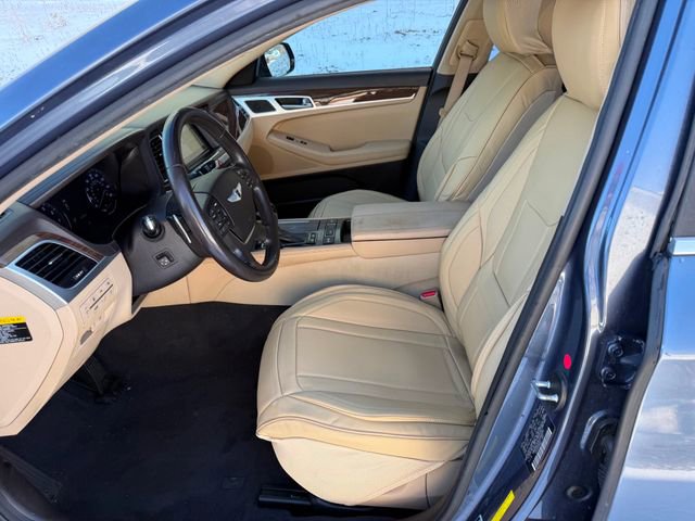 Used 2015 Hyundai Genesis 3.8 w/ Option Group 03 RWD image 5