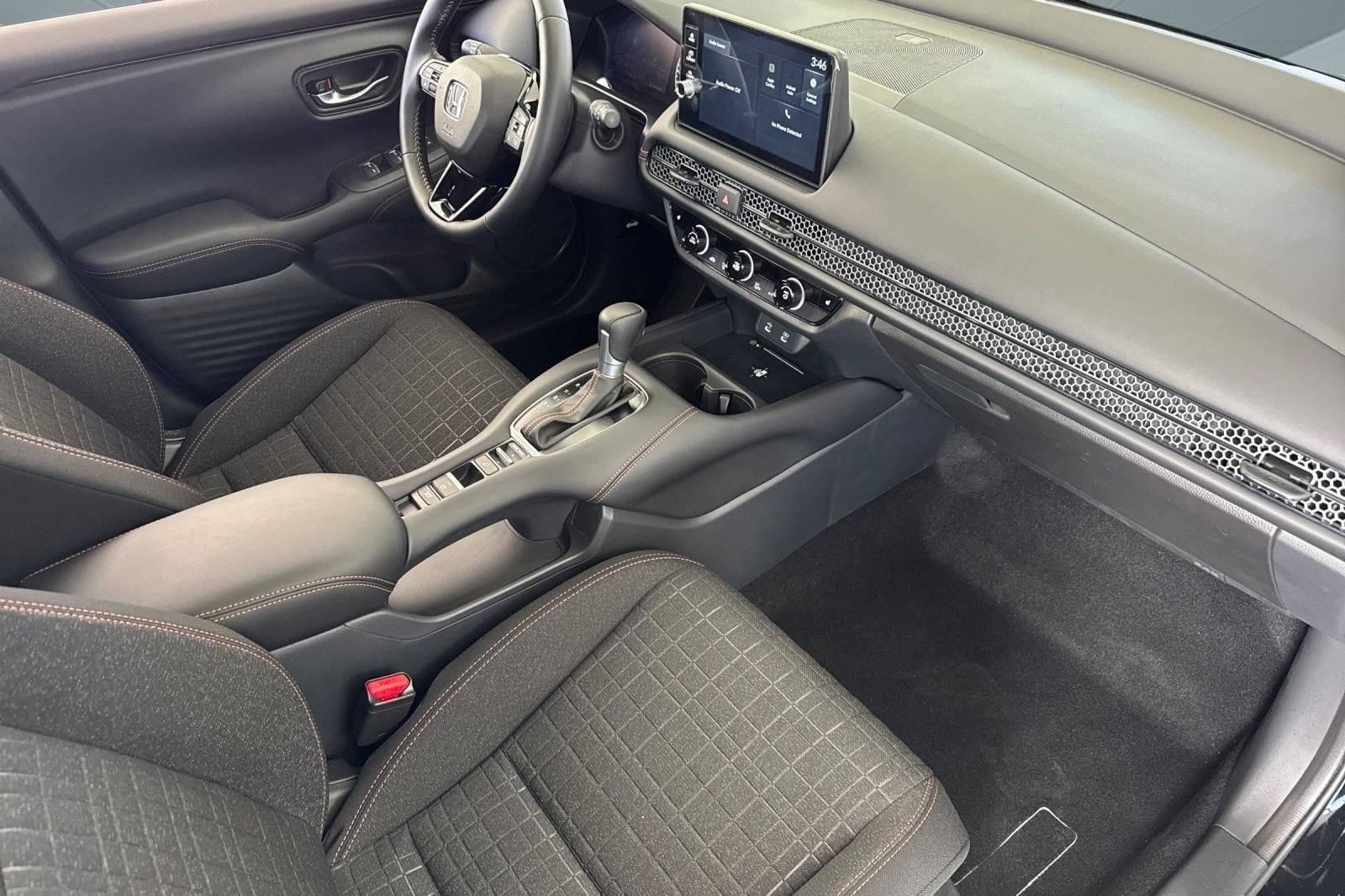 Certified 2026 Honda HR-V Sport image 33