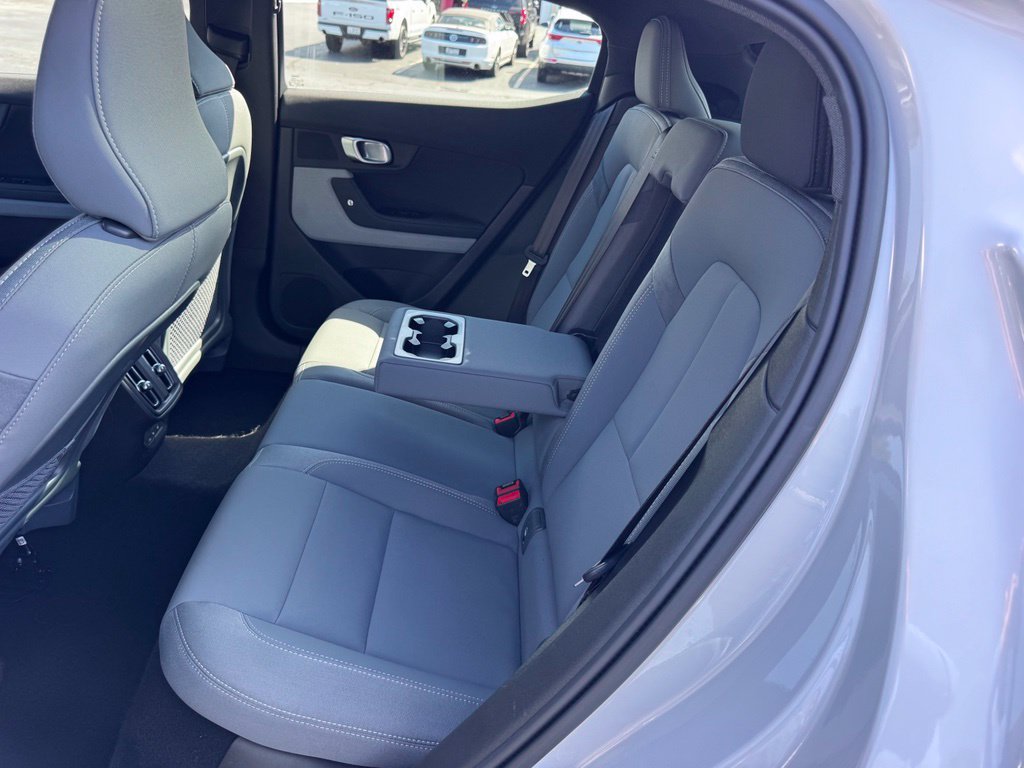 Used 2024 Polestar Polestar 2 RWD image 29