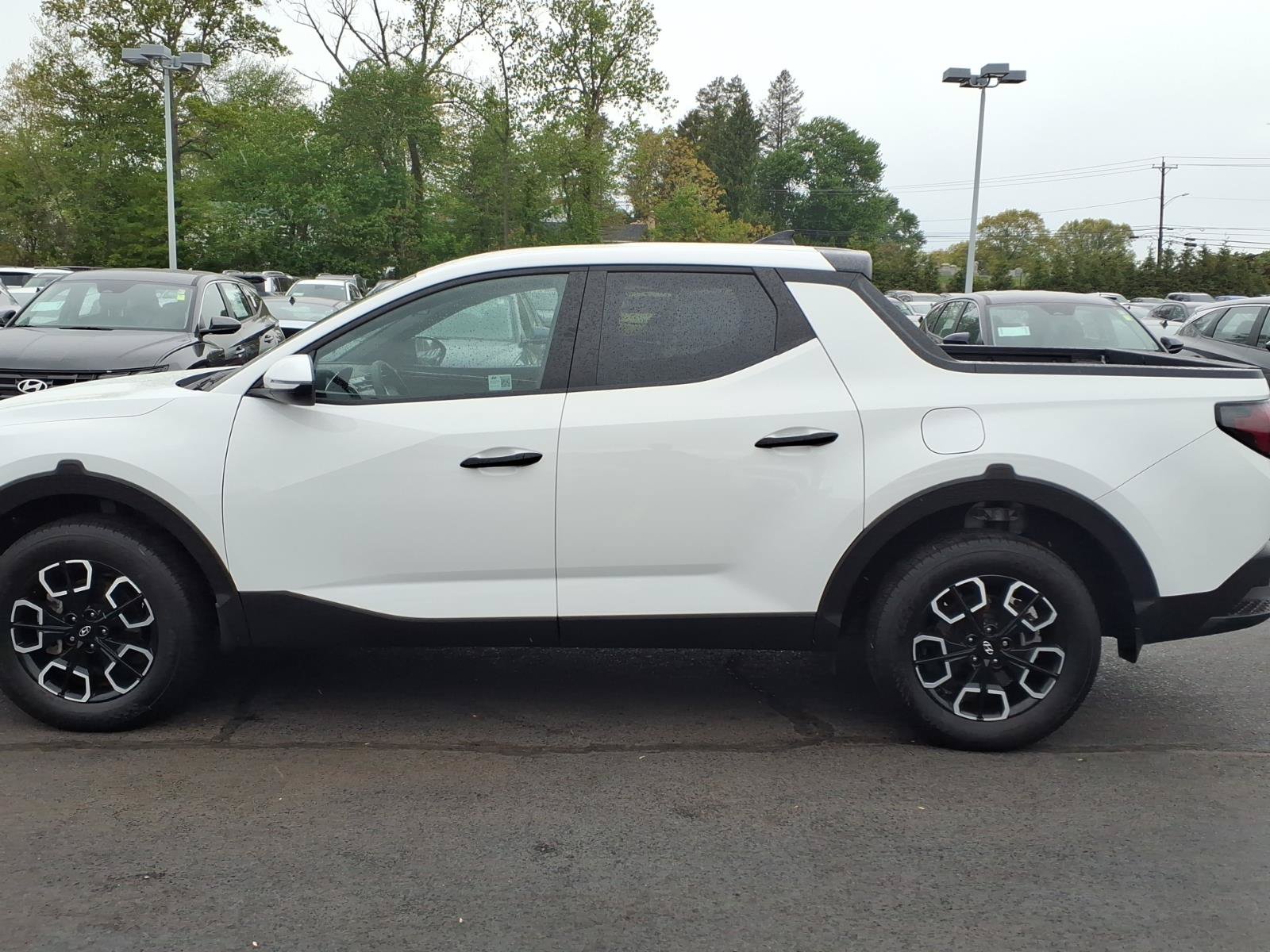 Used 2024 Hyundai Santa Cruz SEL AWD/4WD image 9