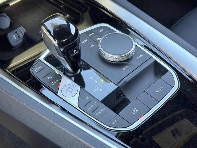 Used 2026 BMW Z4 sDrive30i RWD image 27